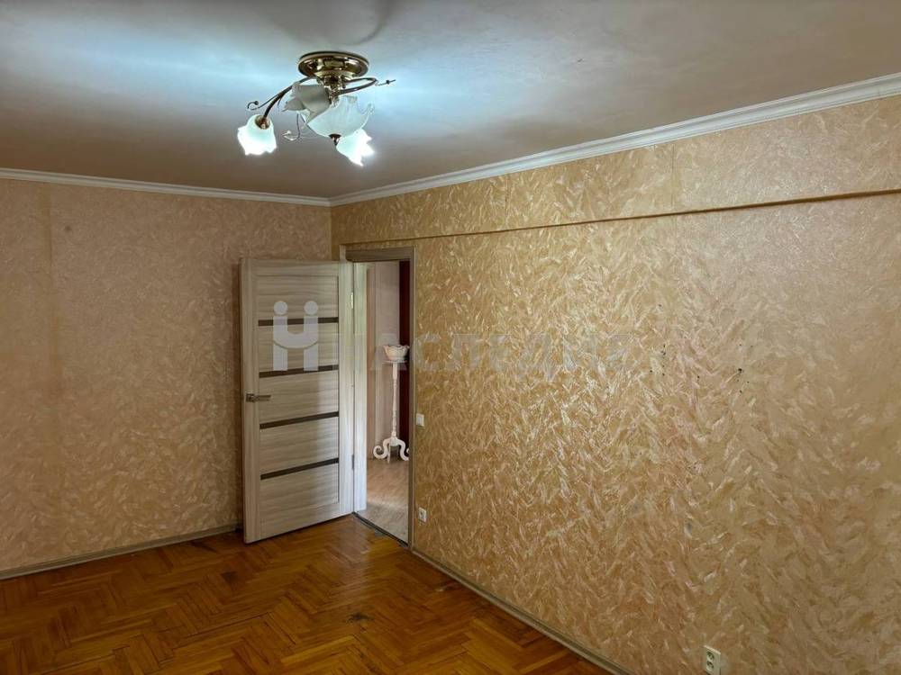 3-комнатная квартира, 70 м2 3/5 этаж, Район Бар, ул. Тимирязева - фото 2